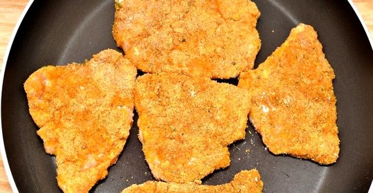 Свиные отбивные в кляре