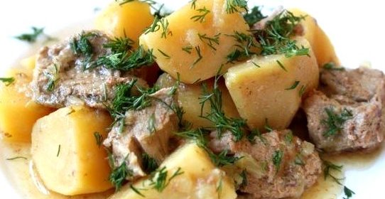 Телятина в мультиварке с картошкой