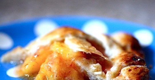 Персиковый пирог из песочного теста