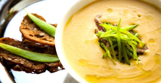 Крем-суп из нута с утиной грудкой от шеф-повара Mercedes bar Артема Сергеева