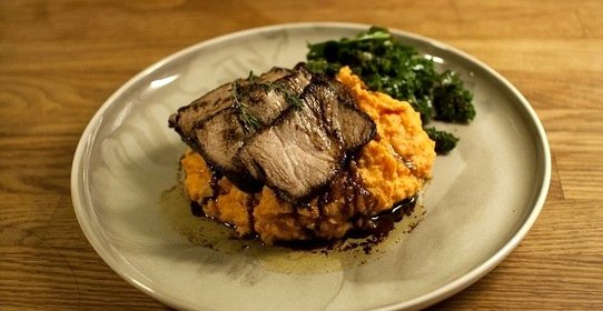 Антрекот из свинины на сковороде