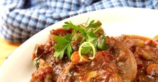 Оссобуко (телячья рулька, тушенная с овощами)