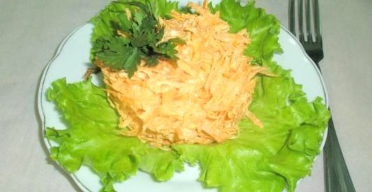 Салат из моркови с чесноком
