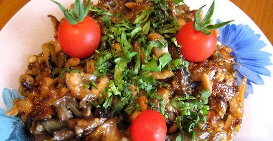 Вешенки с баклажанами