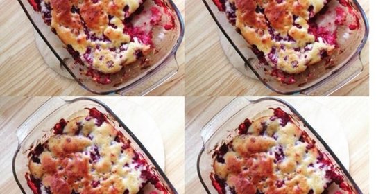 Ягодный пирог из кислого молока