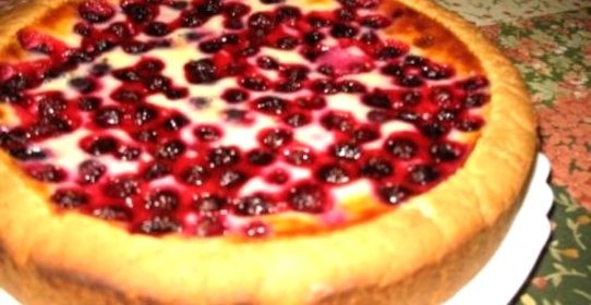 Тесто для пирога с ягодами