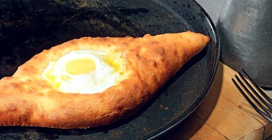 Аджарские хачапури по‑батумски