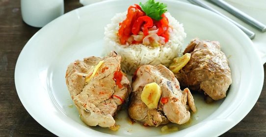 Кеджену из цесарки с перцем и имбирем