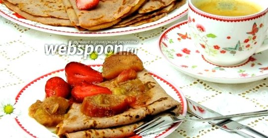 Клубничный «омлет» с ревенем