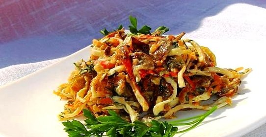 Салат Глория с крабовыми палочками