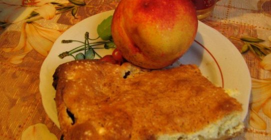Пирог домашний яблочный