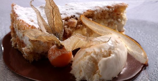 Грушевый пирог с рикоттой от Фабрицио Фатуччи