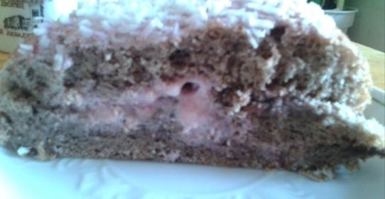 Бисквитный рулет Розовая нежность