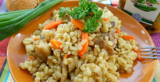Каша перловая с курицей