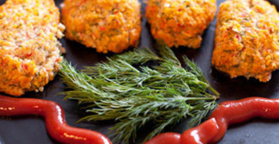 Пшенно-крабовые биточки