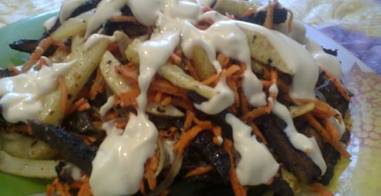 Салат с печенью и картофелем