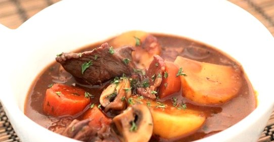 Говядина тушеная с картофелем