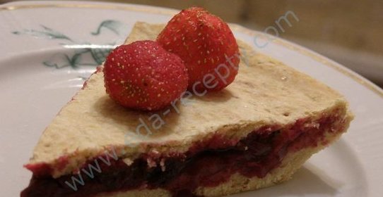 Постный пирог с вишней