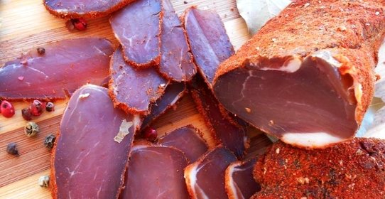 Сыровяленое мясо
