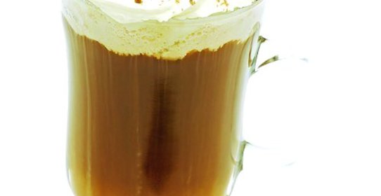 Горячий шоколад с апельсиновым ликером