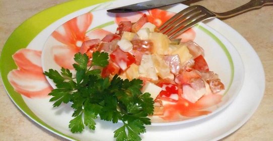 Салат Праздничный с ветчиной и перцем