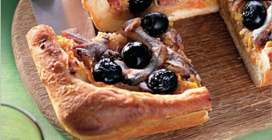Писсаладьер, французский луковый пирог с анчоусами