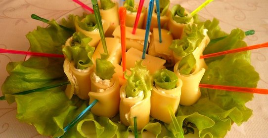 Сырные рулетики на закуску