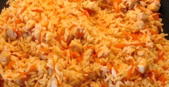 Плов с курицей в кастрюле