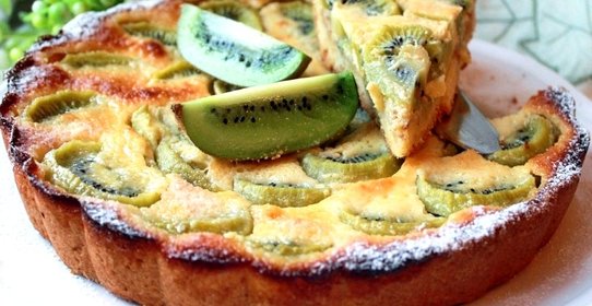 Пирог с киви в мультиварке