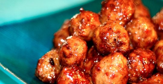 Куриные тефтели в духовке