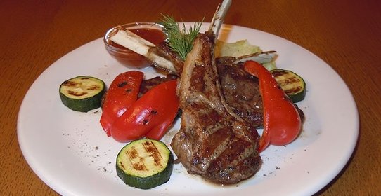 Бараньи котлеты на косточке