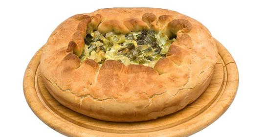 Пышный луковый пирог