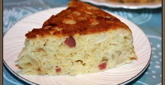 Шарлотка с капустой в мультиварке