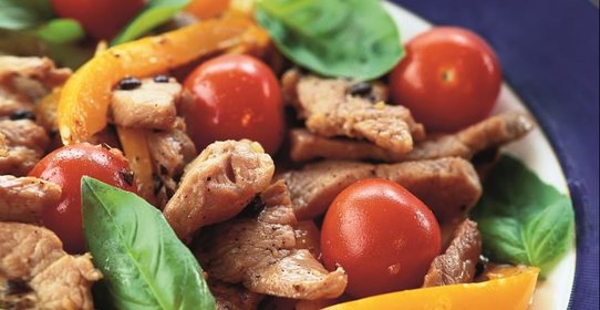 Телятина с имбирем и томатом