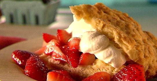 Быстрый клубничный пирог