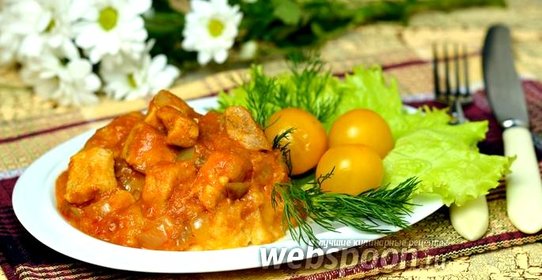 Гуляш из свинины с подливой