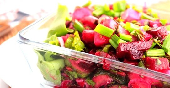 Винегрет с консервированным мясом