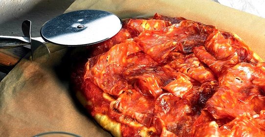 Пицца «Салями пиканте»