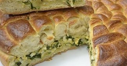 Оригинальный пирог с классической начинкой