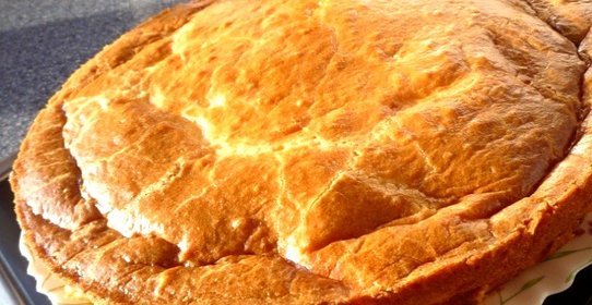 Пирог рыбный на жидком тесте