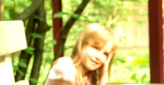 Салат из помидоров с персиками и жареным сыром