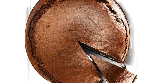 Пирог из черемуховой муки