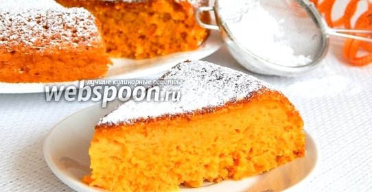 Морковный бисквитный пирог в мультиварке