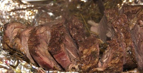 Запеченная телятина в фольге на мангале