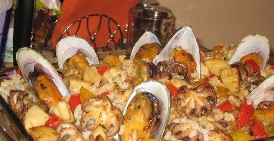 Паэлья с морепродуктами