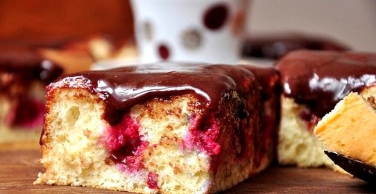 Бисквитный пирог