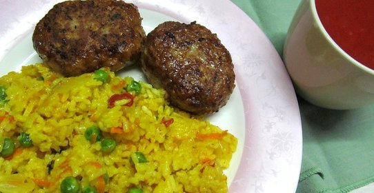 котлеты из индейки с рисом