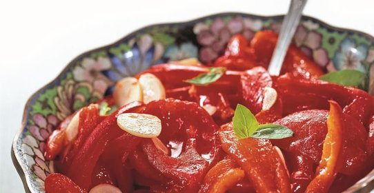 Салат из перцев и помидоров