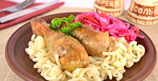 Куриные голени фаршированные грибами