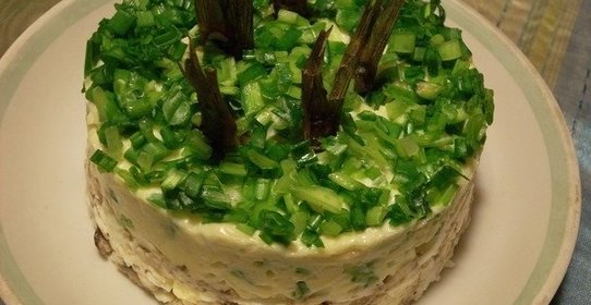 Салат со шпротами и сыром